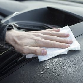 Čiščenje notranjosti avtomobila